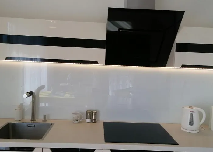 Esensja Ii Szklarska Poręba