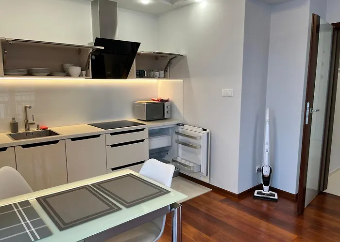 Esensja Ii Szklarska Poręba