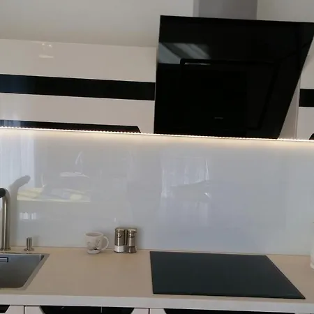 Esensja Ii Szklarska Poreba